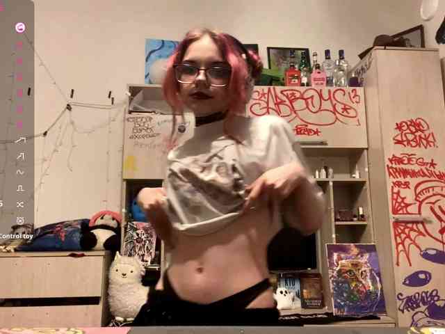 MigdaliaJaremka webcam