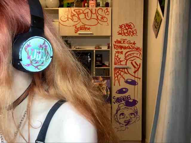 MigdaliaJaremka webcam