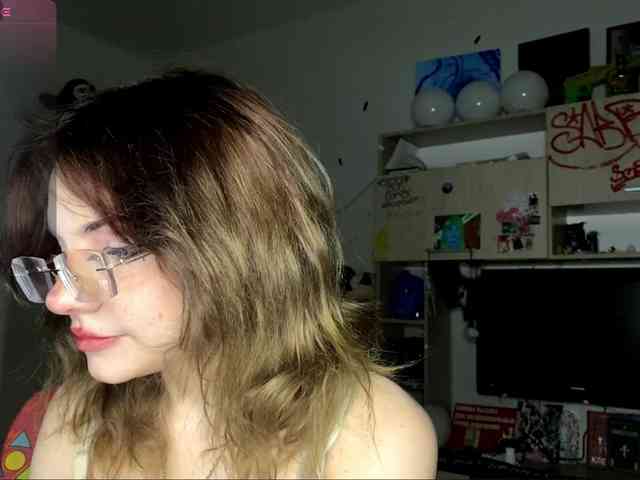 MigdaliaJaremka webcam