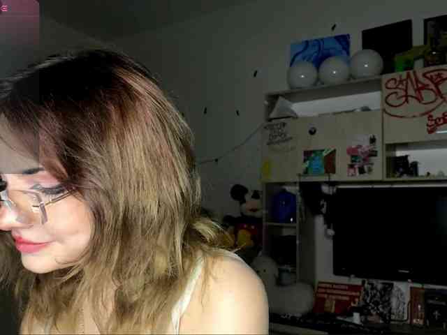 MigdaliaJaremka webcam