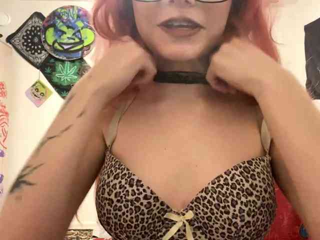 MigdaliaJaremka webcam