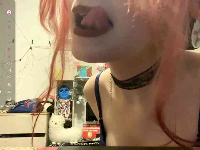 MigdaliaJaremka webcam