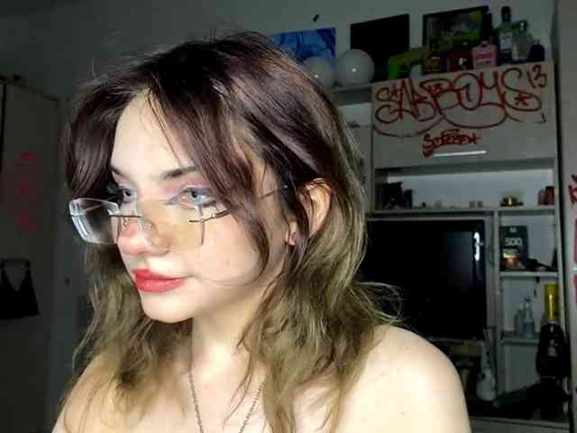 MigdaliaJaremka webcam