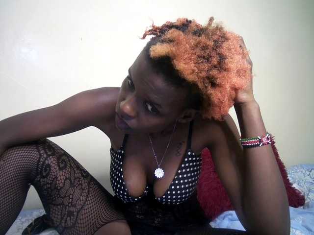 hott-ass's BongaCams show and profile