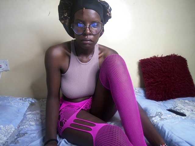 hott-ass's BongaCams show and profile