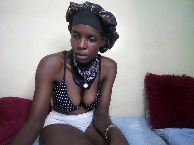 hott-ass's BongaCams show and profile