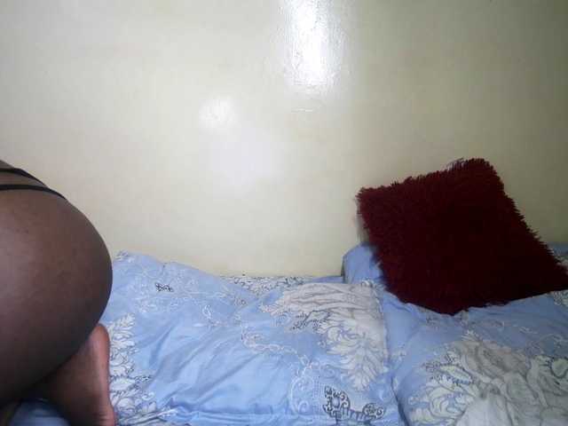 hott-ass's BongaCams show and profile