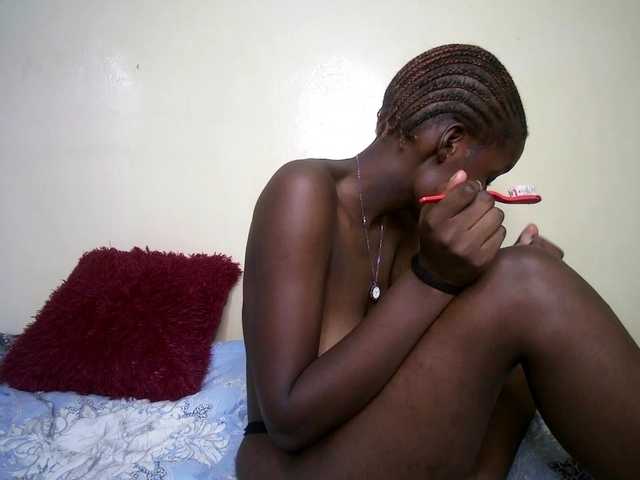 hott-ass's BongaCams show and profile