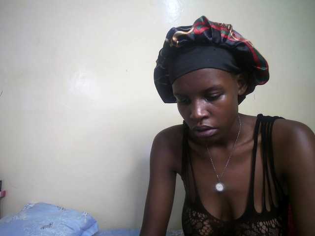 hott-ass's BongaCams show and profile