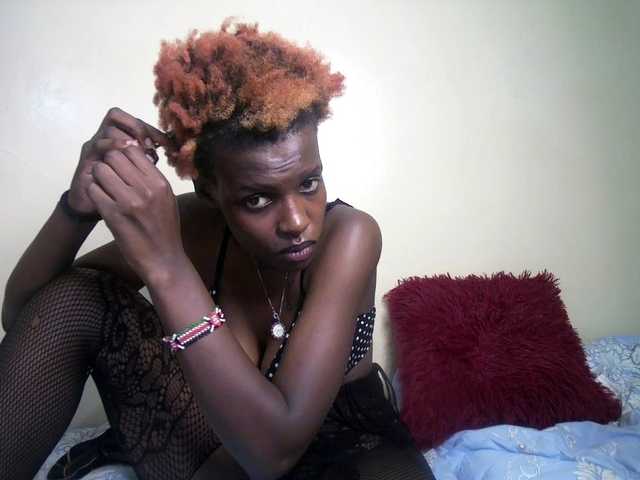 hott-ass's BongaCams show and profile