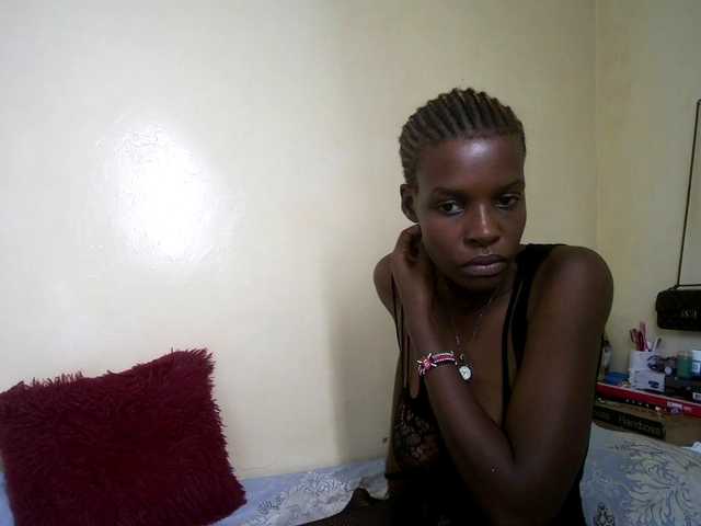 hott-ass's BongaCams show and profile