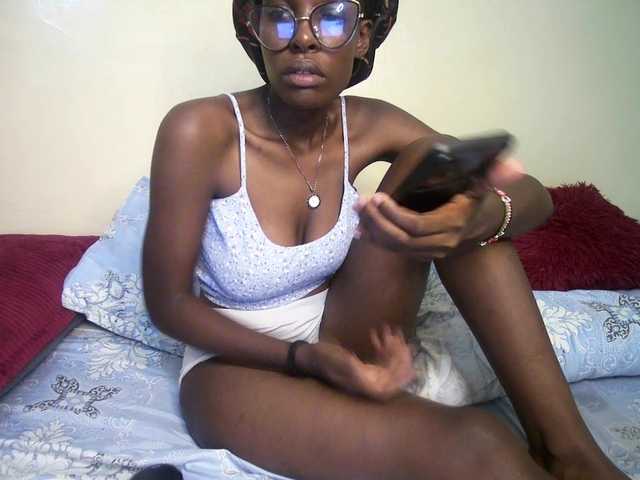 hott-ass's BongaCams show and profile