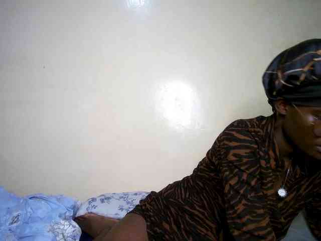 hott-ass Live Webcam on BongaCams