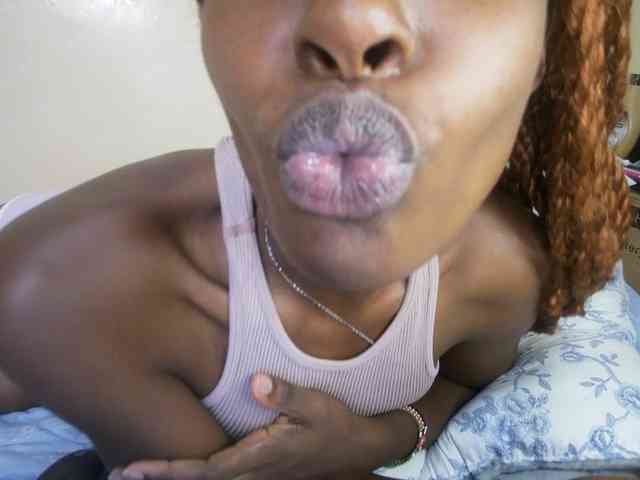 hott-ass webcam