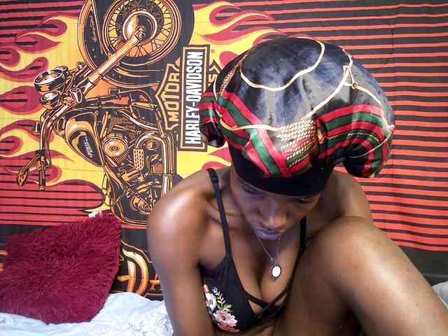hott-ass webcam