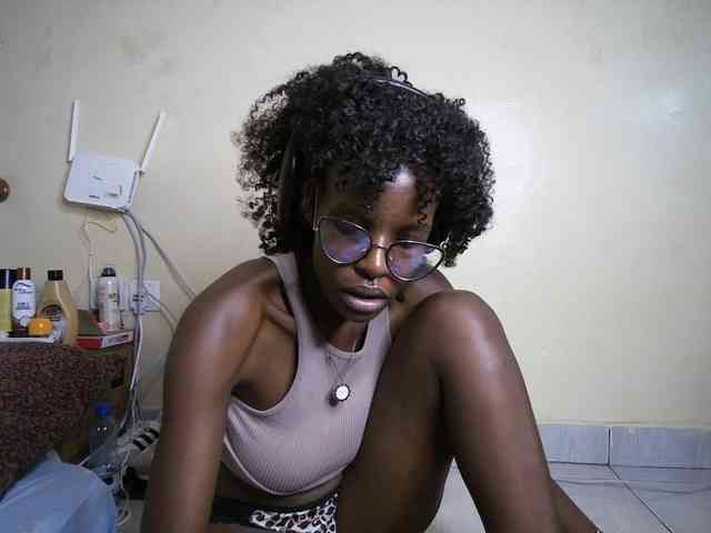 hott-ass webcam