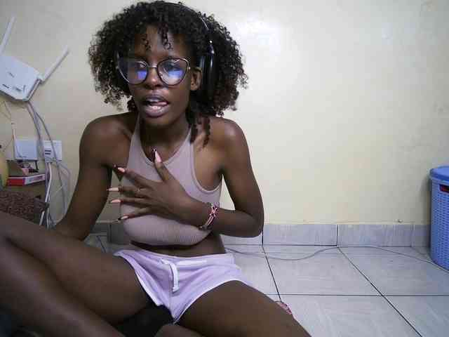 hott-ass webcam
