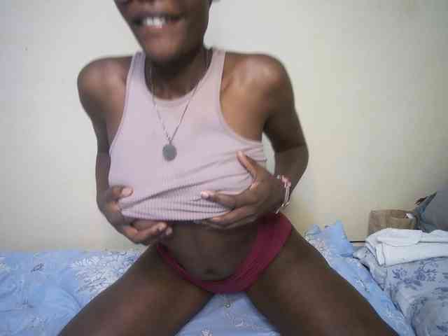hott-ass webcam