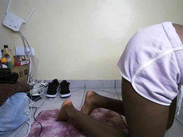 hott-ass webcam