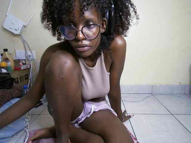 hott-ass webcam