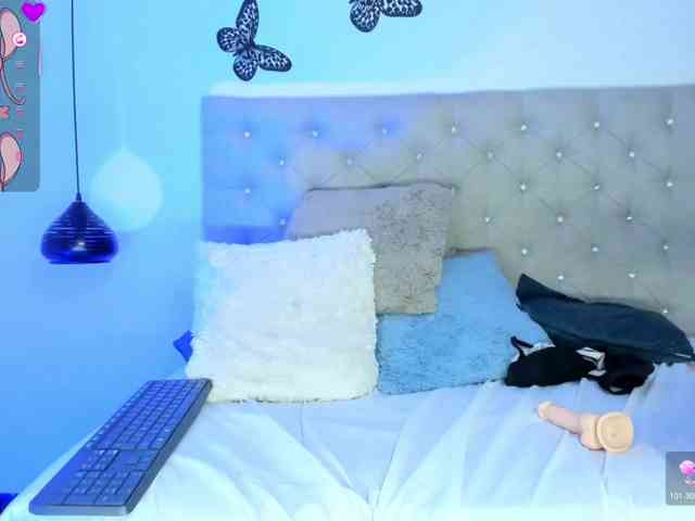 QueenBoostyBig webcam