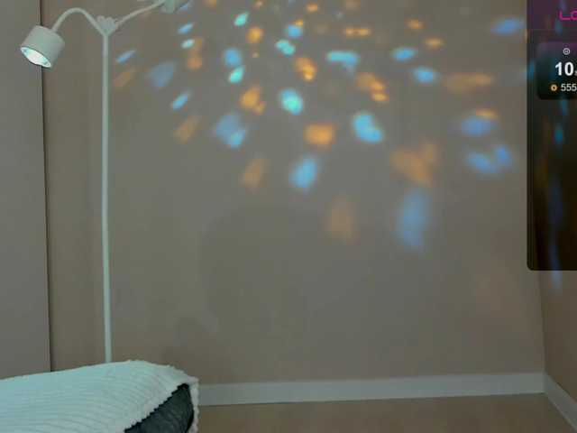 Aphrodite-Portman, live now on BongaCams