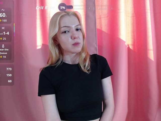 AlexandraXKitty live cam on BongaCams