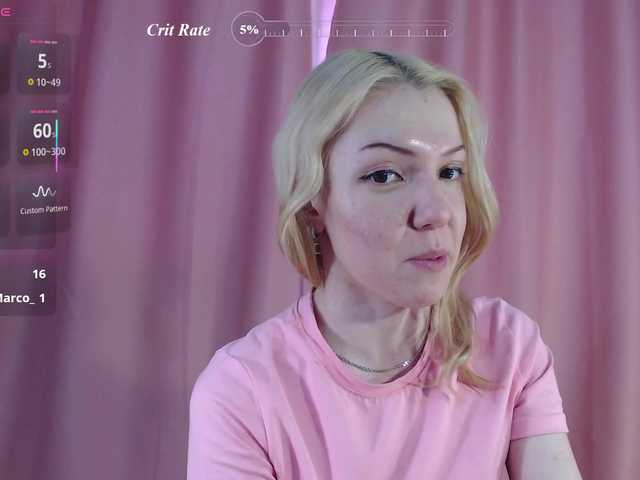 AlexandraXKitty live cam on BongaCams
