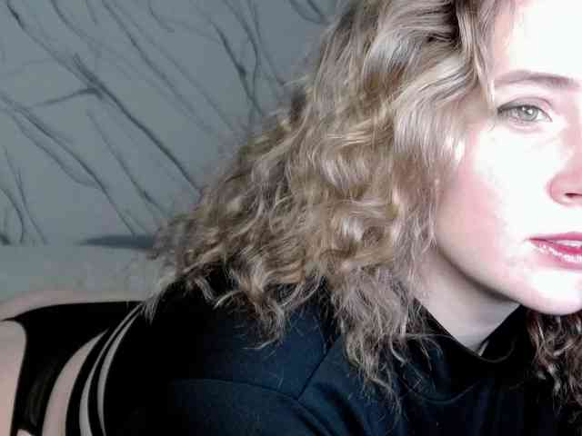 MadamBDSM webcam
