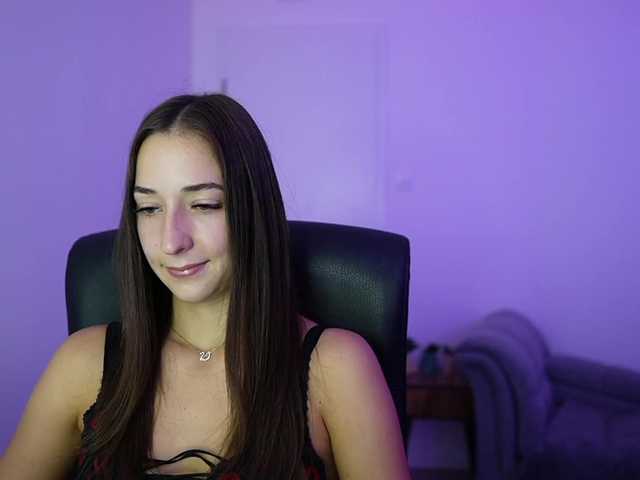 Crystalbrunette18