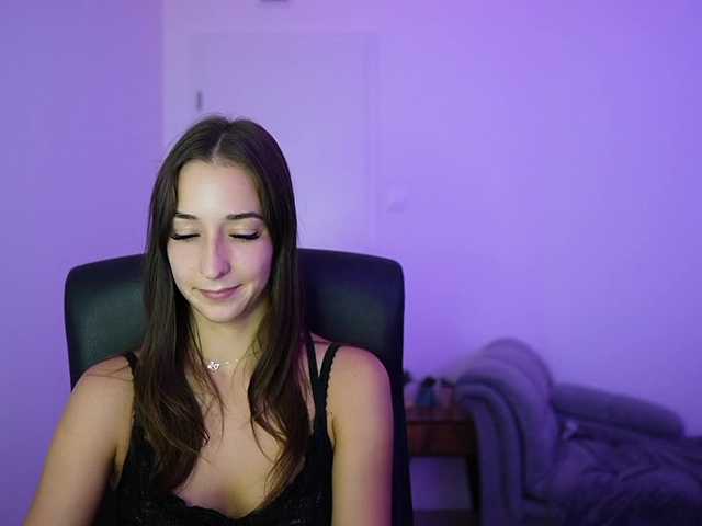 Crystalbrunette18
