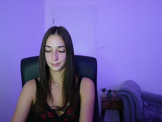 Crystalbrunette18