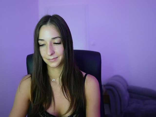 Crystalbrunette18