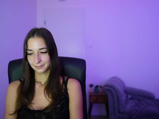 Crystalbrunette18