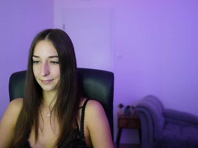 Crystalbrunette18