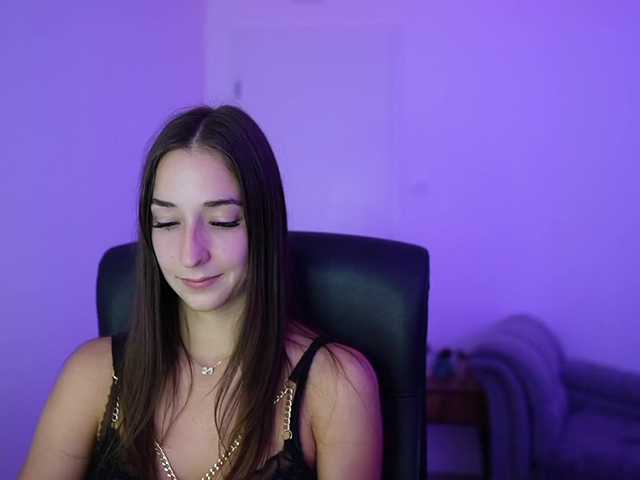 Crystalbrunette18