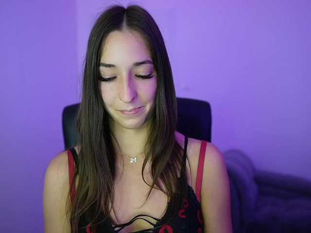 Crystalbrunette18