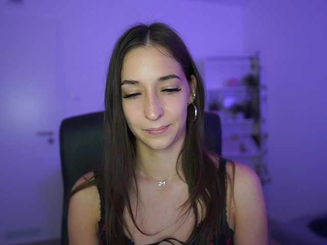 Crystalbrunette18