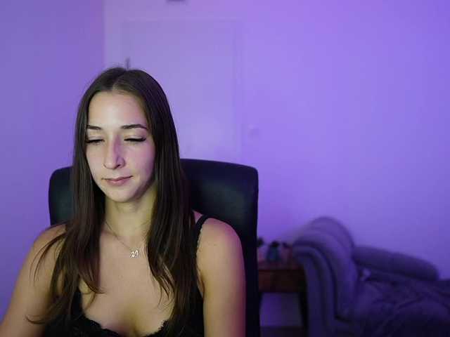 Crystalbrunette18