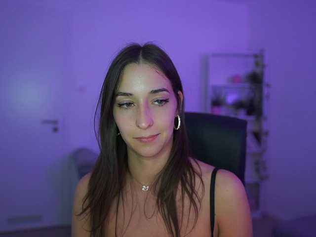 Crystalbrunette18