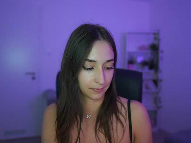 Crystalbrunette18