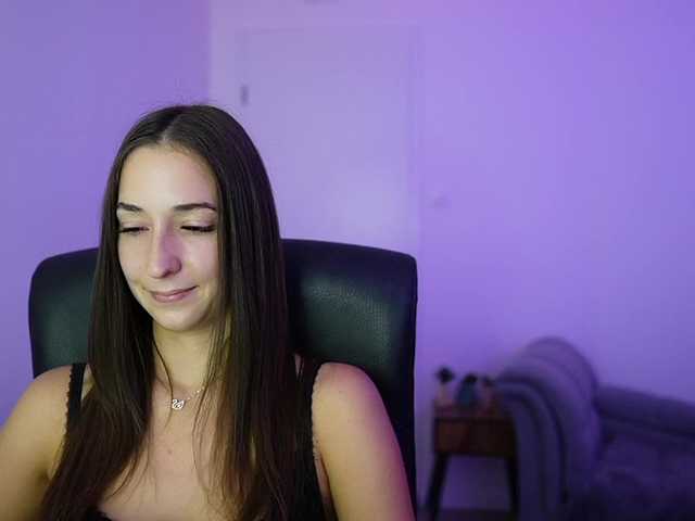 Crystalbrunette18