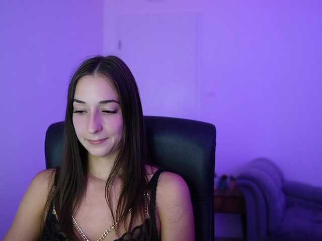 Crystalbrunette18