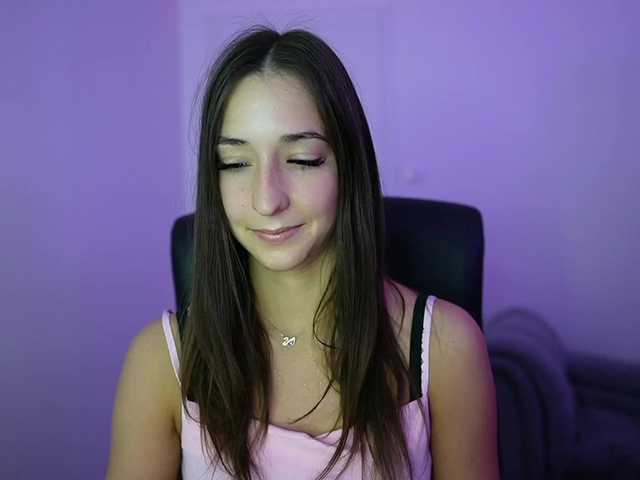 Crystalbrunette18