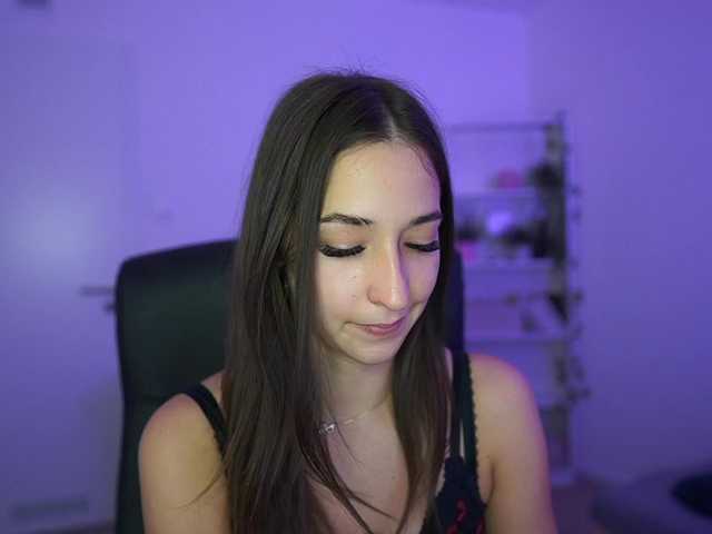 Crystalbrunette18