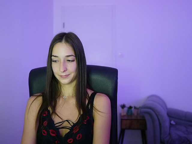 Crystalbrunette18