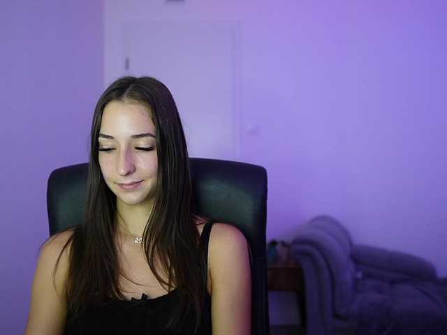 Crystalbrunette18