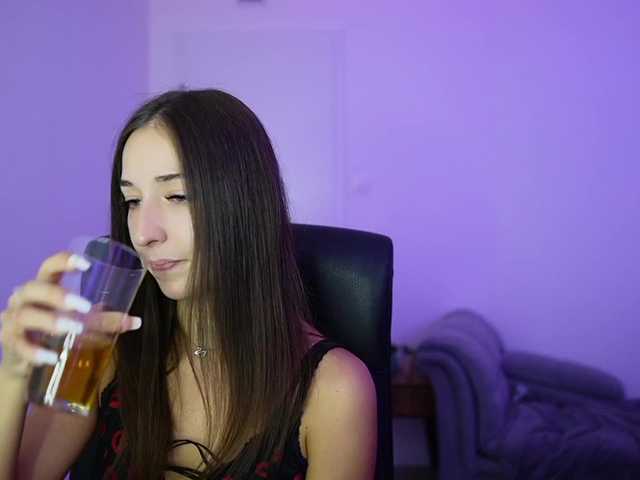 Crystalbrunette18