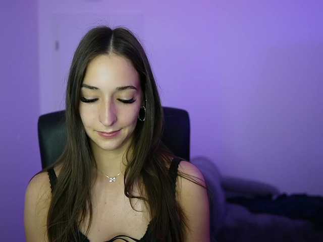 Crystalbrunette18