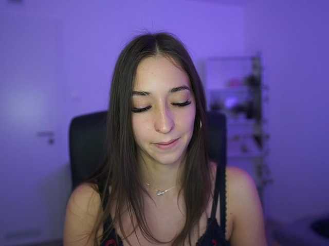 Crystalbrunette18